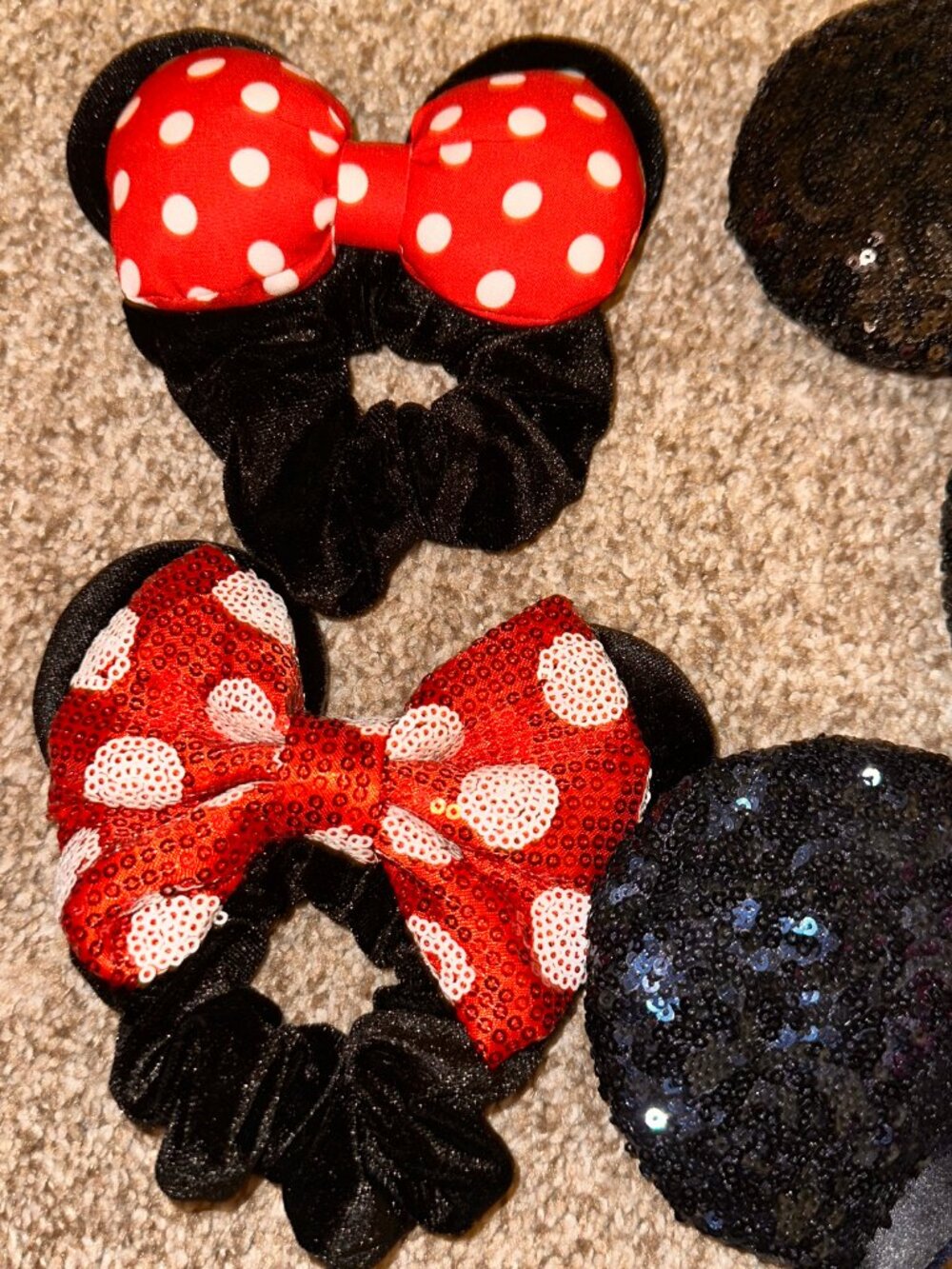 Disney Parks Halloween Candy Corn Minnie Mouse Bow Ears Headband Scrunchies 6pc - Picture 5 of 8